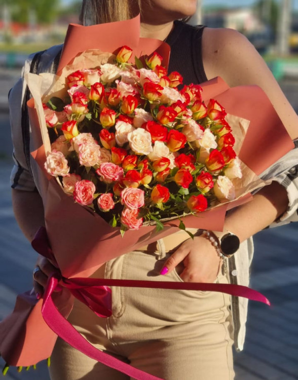 Букет «Spray roses»
